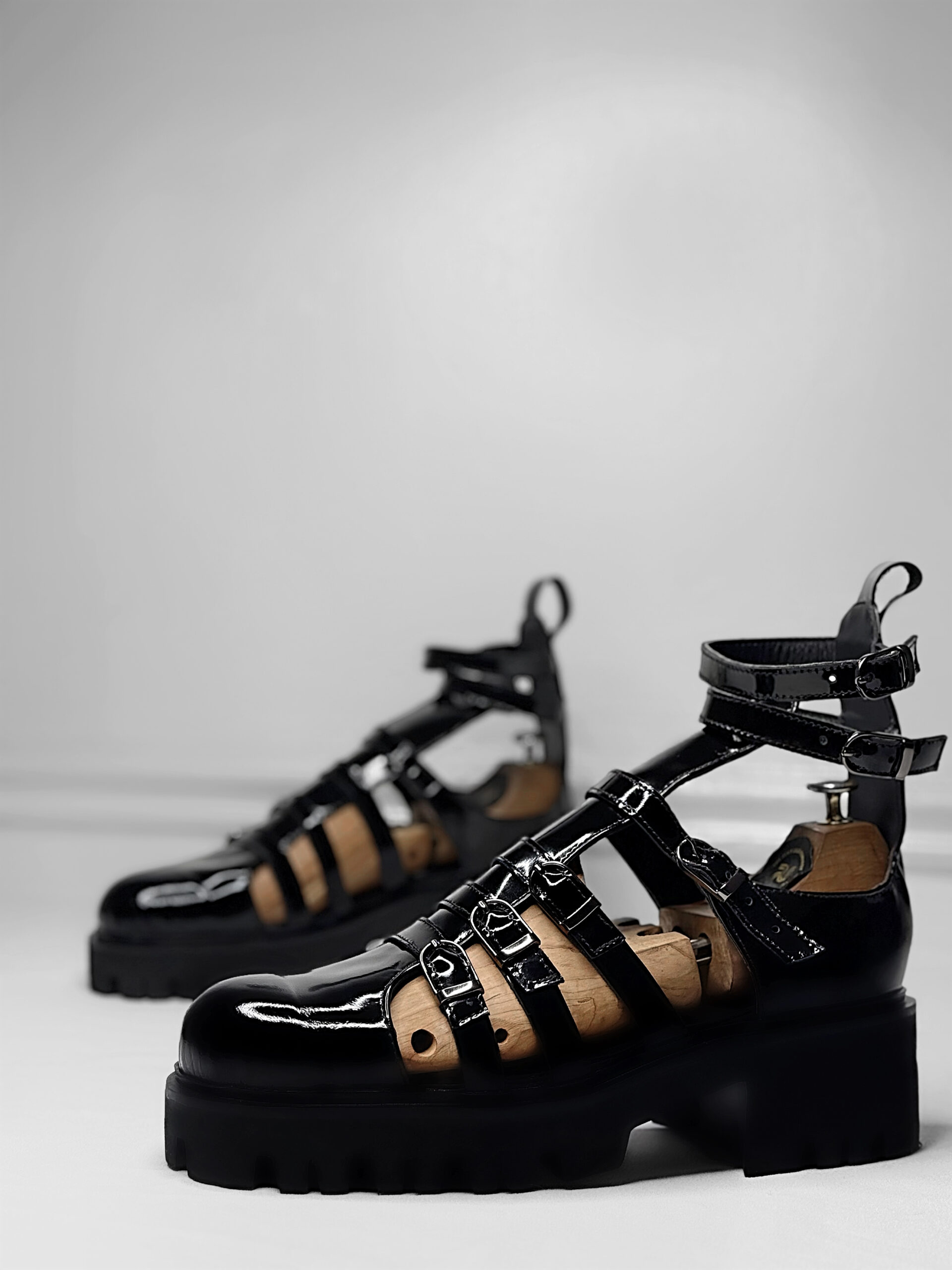 'AJAGÚN' Gladiator Sandal
