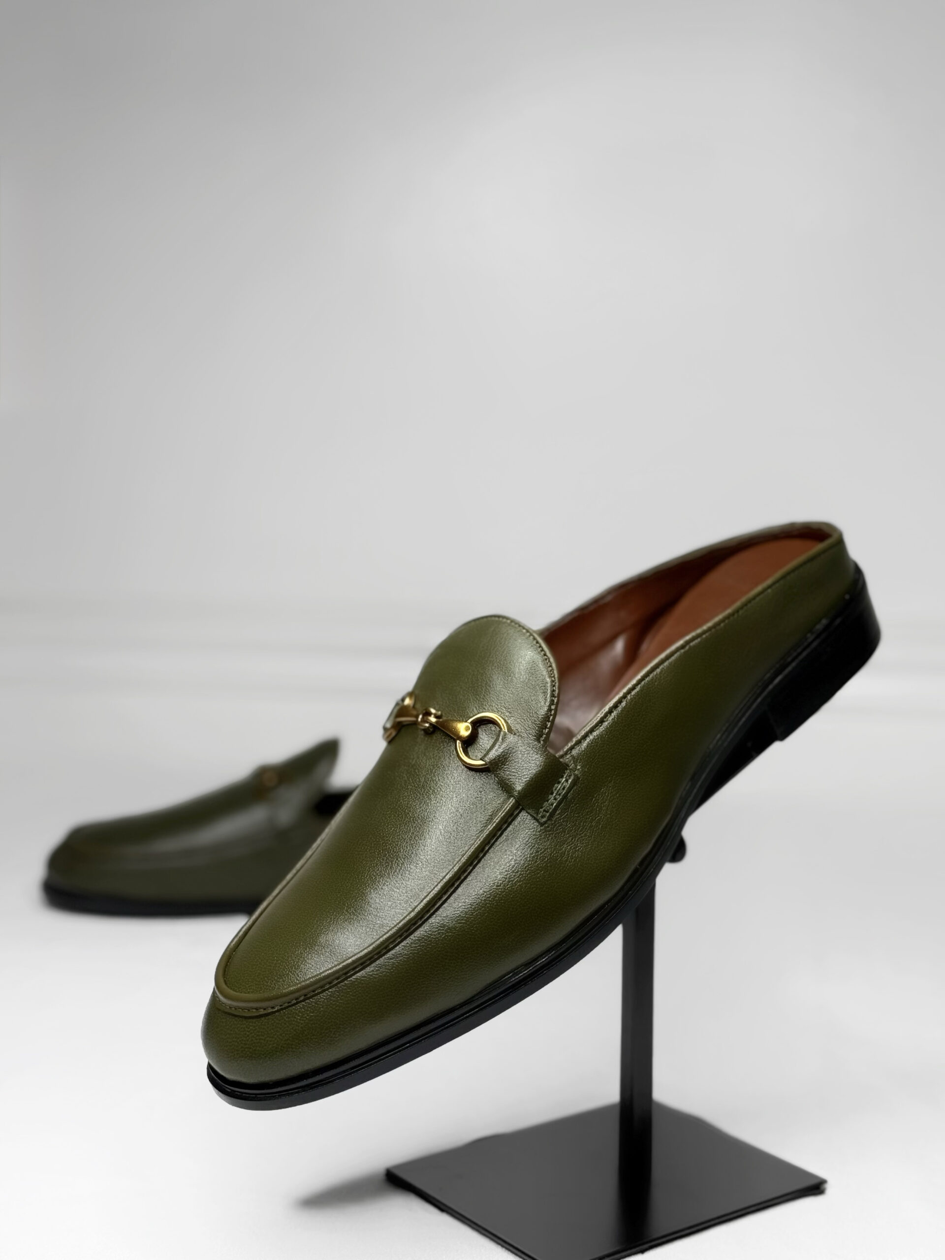 'EGAN' Mule